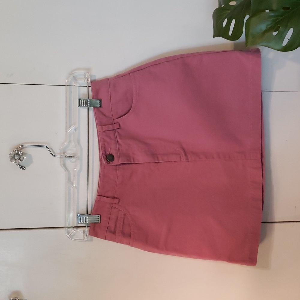 Forever 21 pink mini skirt, size S.